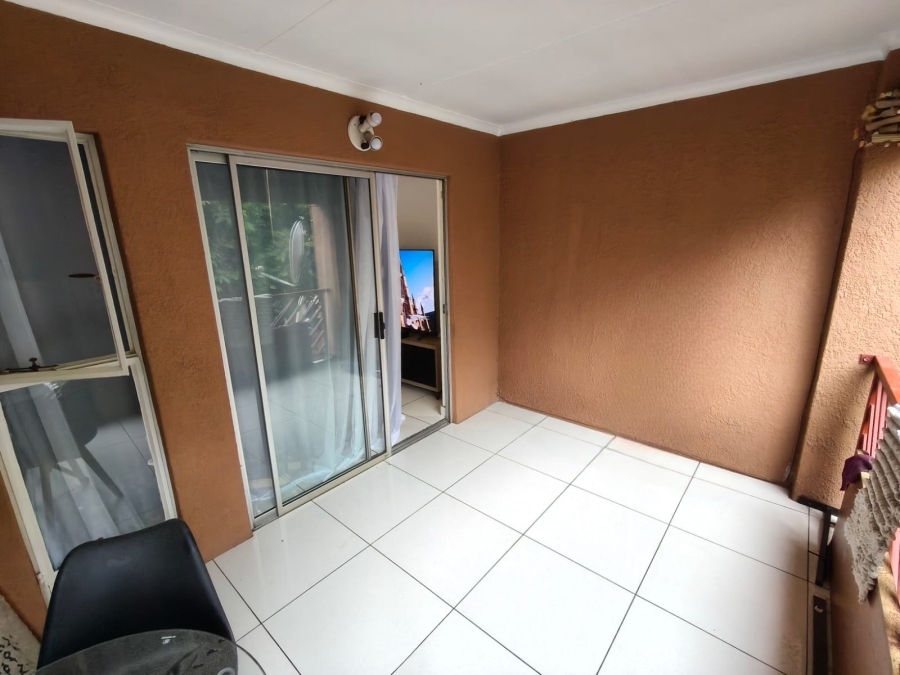 2 Bedroom Property for Sale in Safari Gardens North West